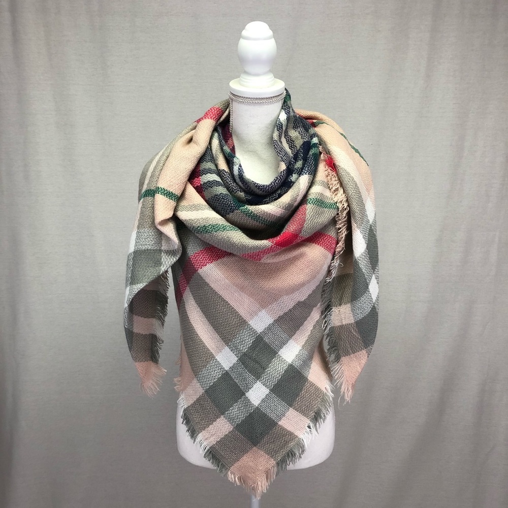 NWOT Blanket Scarf